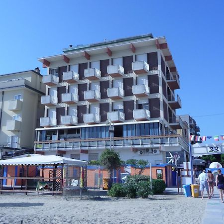 Hotel Suprem Rimini Dış mekan fotoğraf